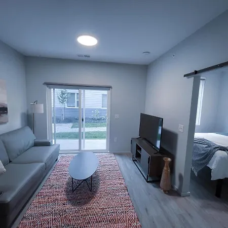 Sleepover 1Bd 1Ba Omaha Apartments Exterior photo
